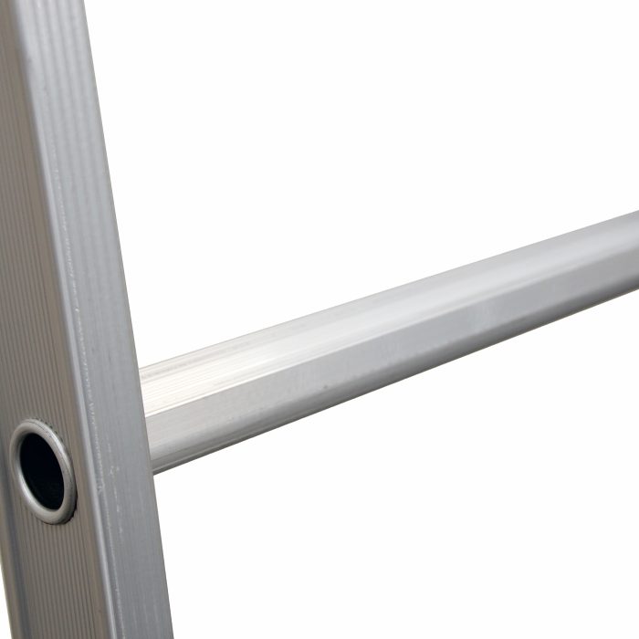 ladder_solide_type_a_80xxxx_detail_05_25419889473_o
